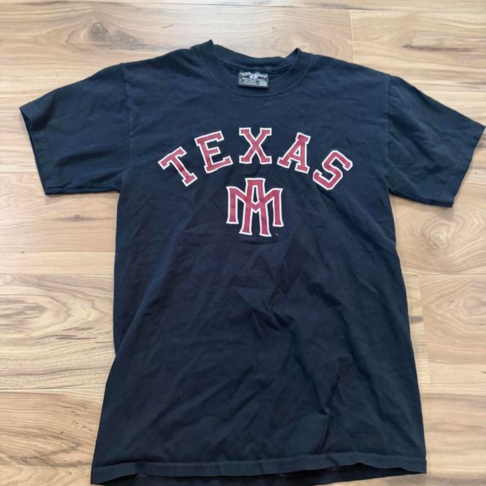 Vintage 90s Texas A&M Aggies Spellout Tee graphic college size small